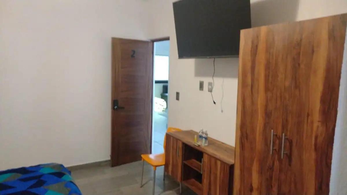 Suites C O V A D O N G A Mexico Chambre photo