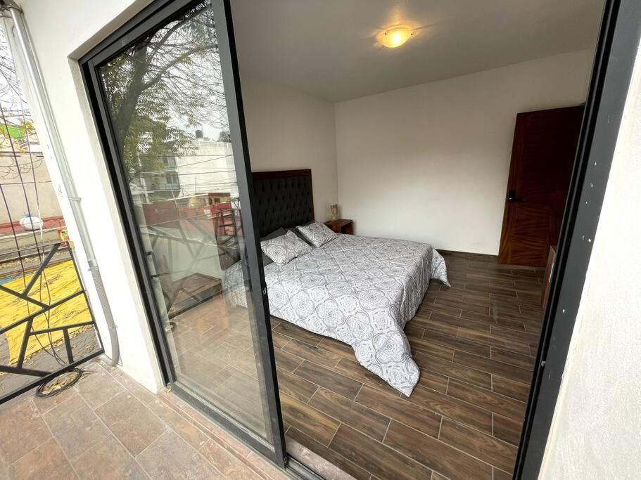 Suites C O V A D O N G A Mexico Chambre photo